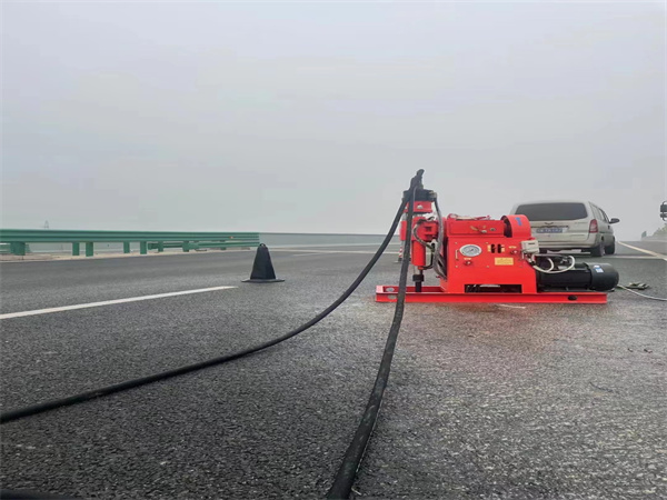 瑞安马路路基路面开裂下沉注浆加固灌浆